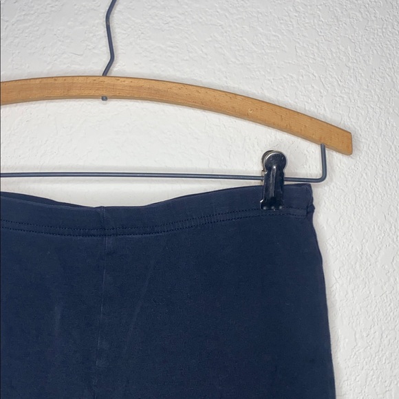 🎱Black biker shorts! - Picture 2 of 7